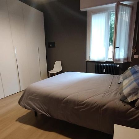 La Casa Di Anna, Appartamento Trilocale Con Balcone E Garage Брешія Екстер'єр фото